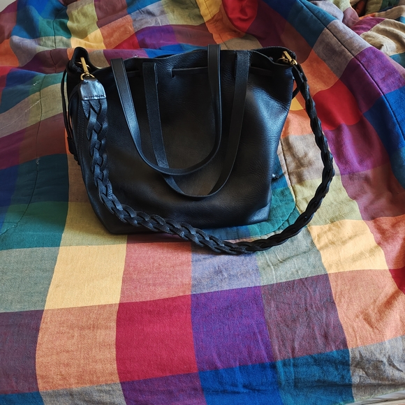 Madewell Black Leather Drawstring Bucket Bag - Picture 7 of 10
